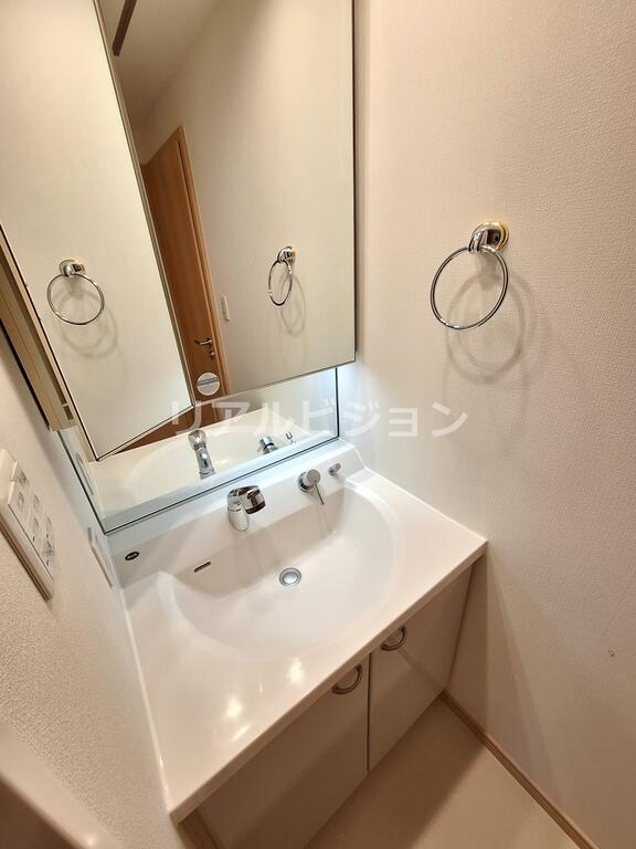 洗面設備　他部屋参考写真