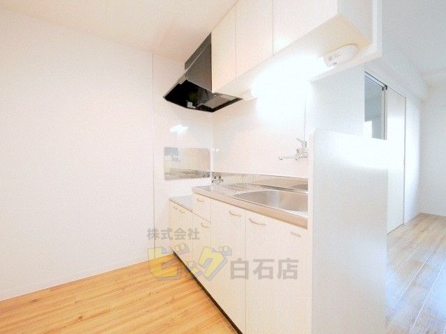 キッチン　人気で使用しやすい対面式キッチンです♪