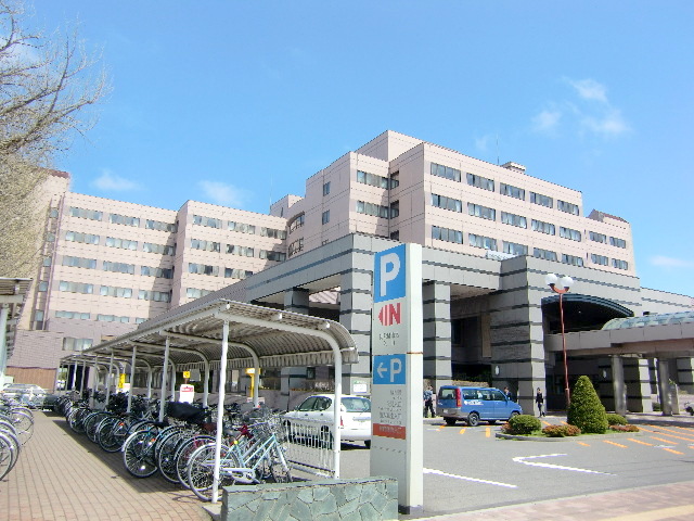 病院　JA北海道厚生連札幌厚生病院（病院）まで518m