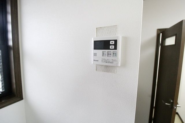 その他設備　給湯リモコン