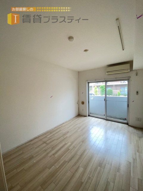 居室・リビング　同タイプ別部屋の写真です
