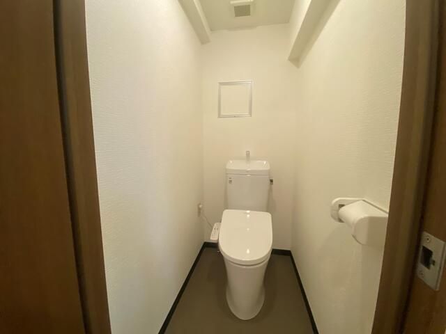 トイレ　清潔感のあるトイレです
