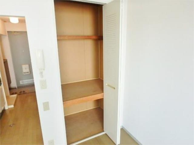 収納　収納たっぷりお荷物の多い方も安心です