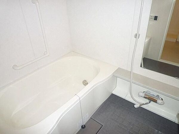 バス・シャワールーム　弊社は都内全域の物件をご紹介可能です！