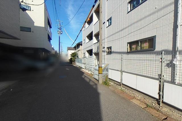 その他　前面道路（その他）まで0m