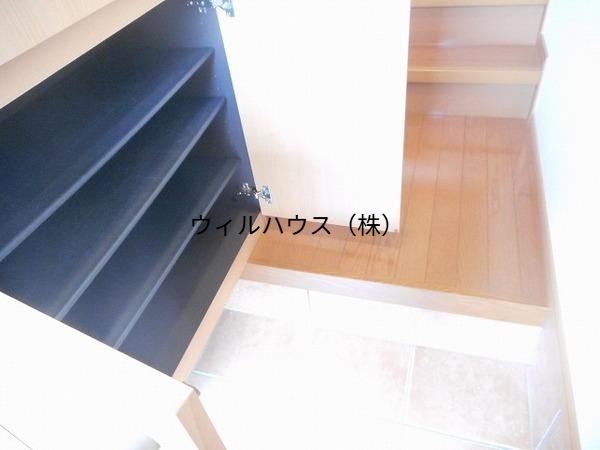 玄関　１階が玄関です！