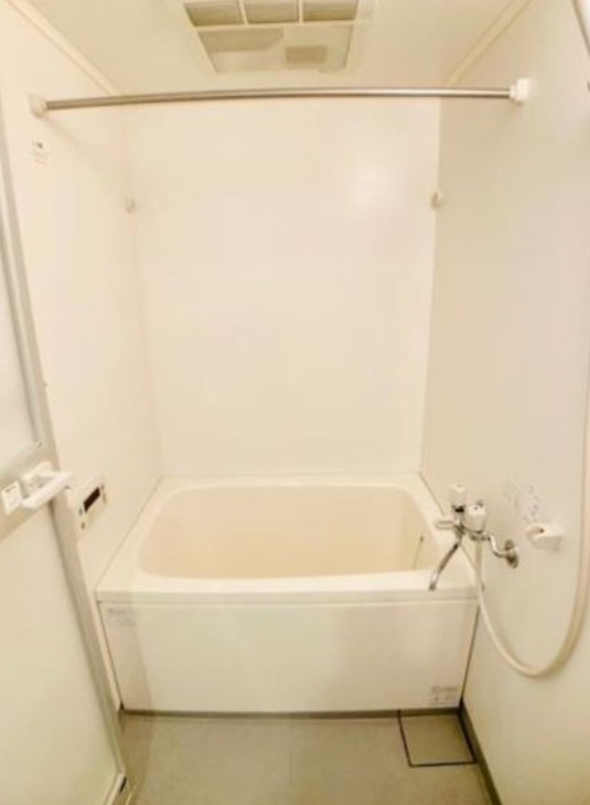 バス・シャワールーム　※別部屋参考写真