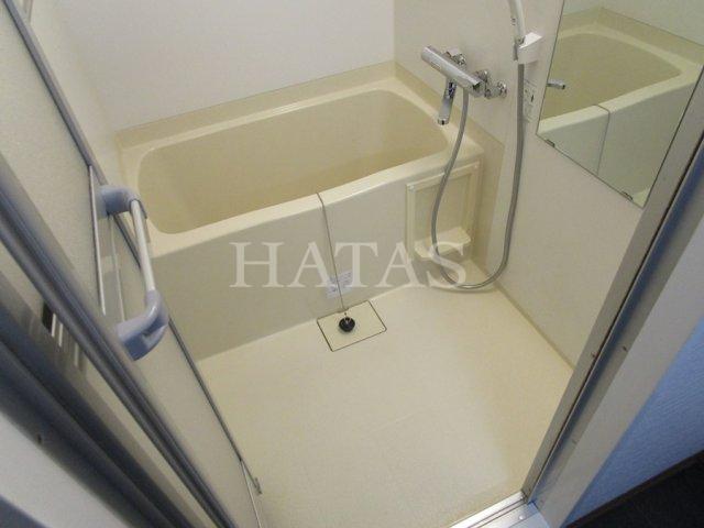 バス・シャワールーム　同物件別部屋です。