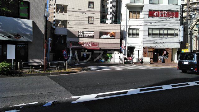 スーパー　ミニピアゴ原町田２丁目店（スーパー）まで563m