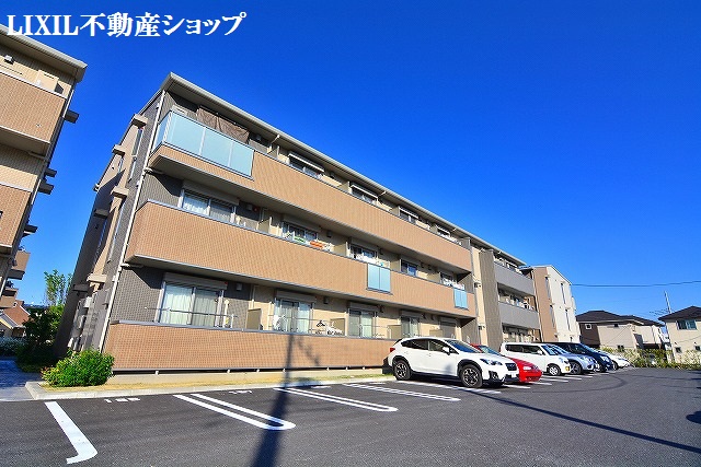 建物外観　レイクタウンでのお部屋探しは『地元の当社』にお任せ下さい！