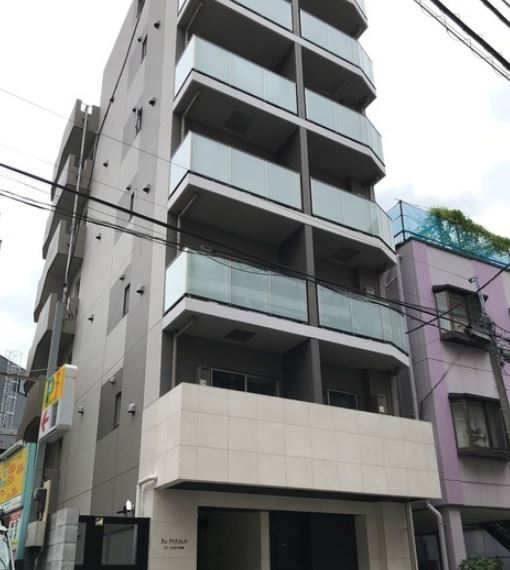 建物外観　★外壁タイル張り、重厚感のある外観★