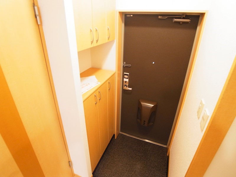 玄関　同一物件参考写真