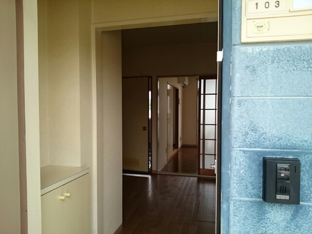 玄関