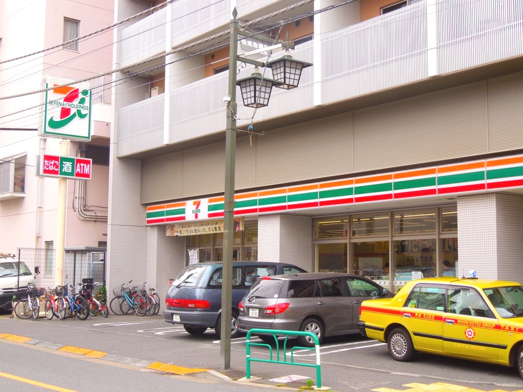 コンビニ　セブンイレブン杉並和田一丁目店（コンビニ）まで429m