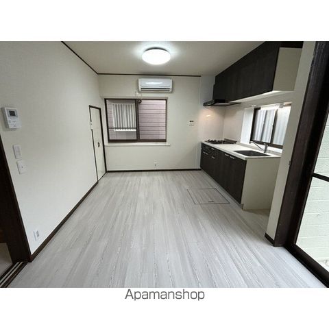 リブレス上戸建の居間写真