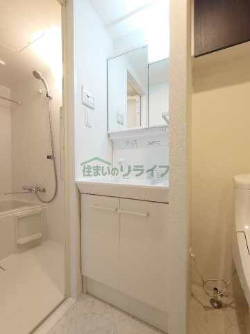 洗面設備　ラフィスタ中野本町
