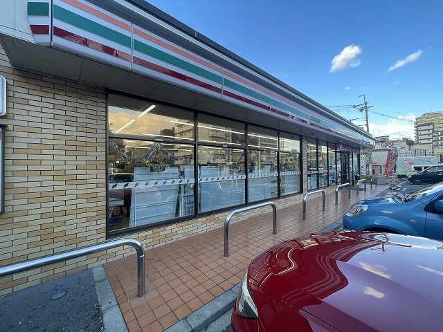コンビニ　セブンイレブン大阪木川西淀川通店（コンビニ）まで322m