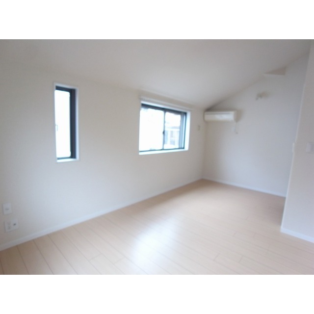 その他部屋・スペース　明るいお部屋です