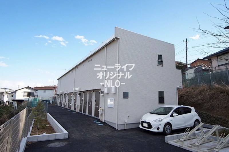 建物外観　まわりは閑静な住宅街です
