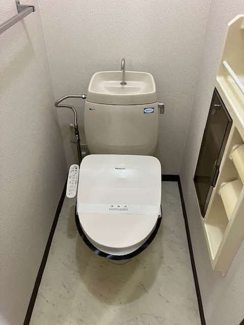 トイレ　トイレ
