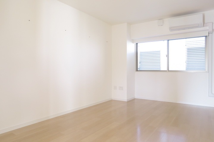 河田町ガーデン3号棟の内装写真