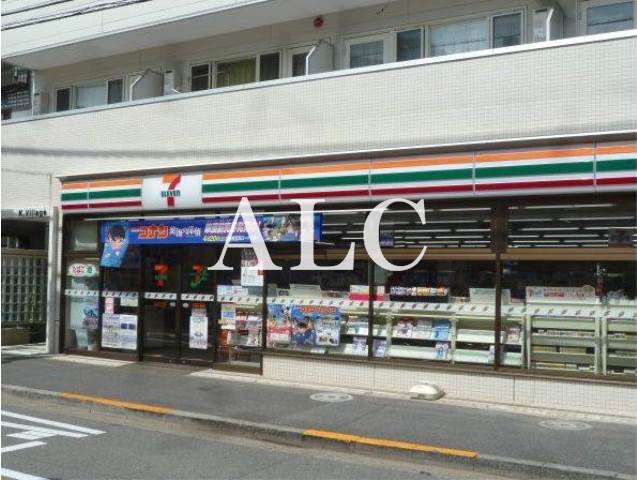 コンビニ　セブンイレブン中野中央店（コンビニ）まで148m