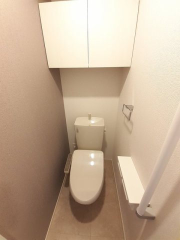 トイレ　シンプルで使いやすいトイレです