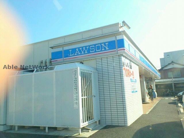コンビニ　ローソン羽生中央四丁目店（コンビニ）まで651m