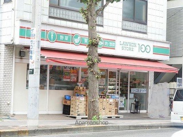 コンビニ　ローソンストア１００（コンビニ）まで404m