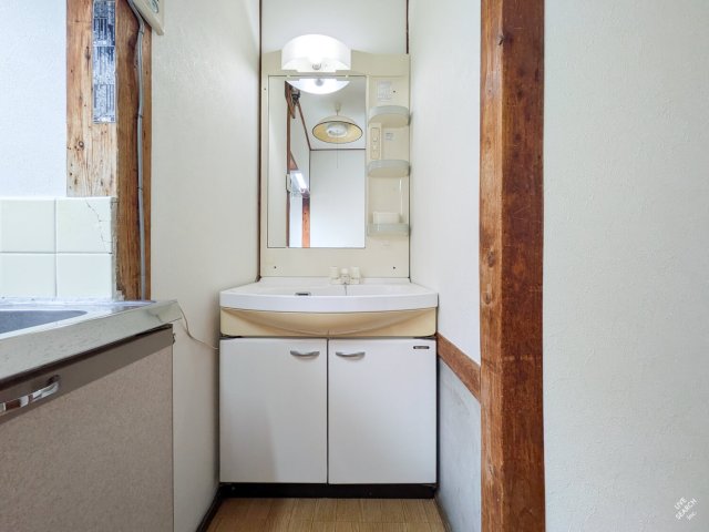 絹川平屋貸家の内装写真