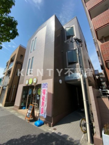 建物外観　外観は落ち着いています