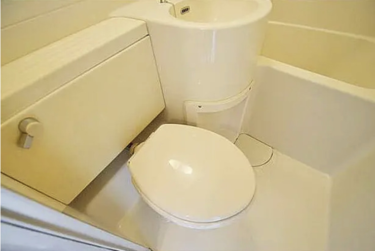 トイレ　別部屋参考写真