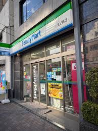 コンビニ　ファミリーマート 台東三筋店（コンビニ）まで235m