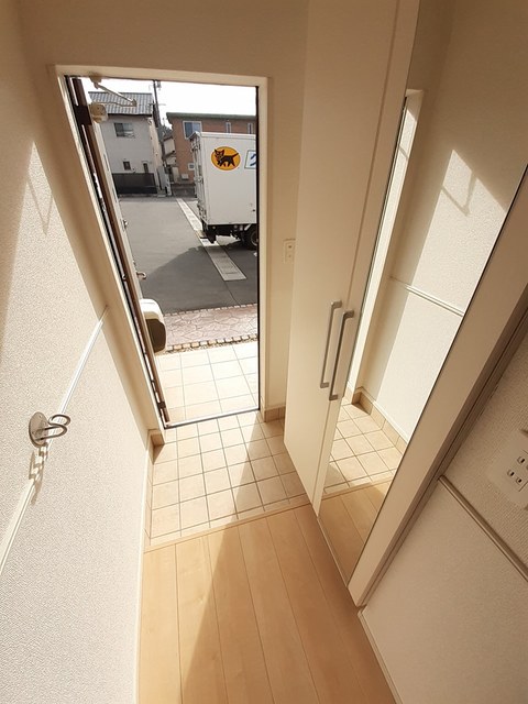 玄関　玄関