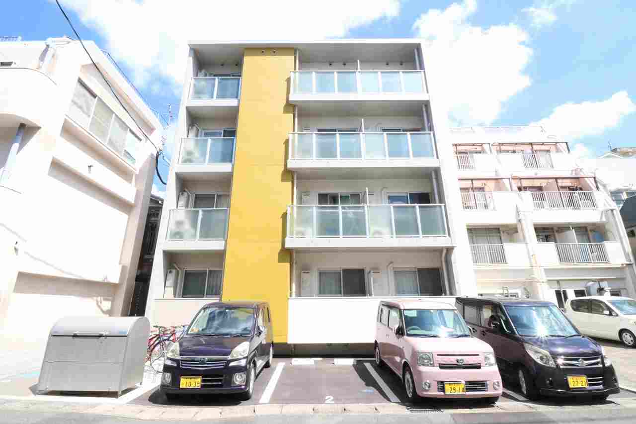 建物外観　ワンポイントがおしゃれなマンション