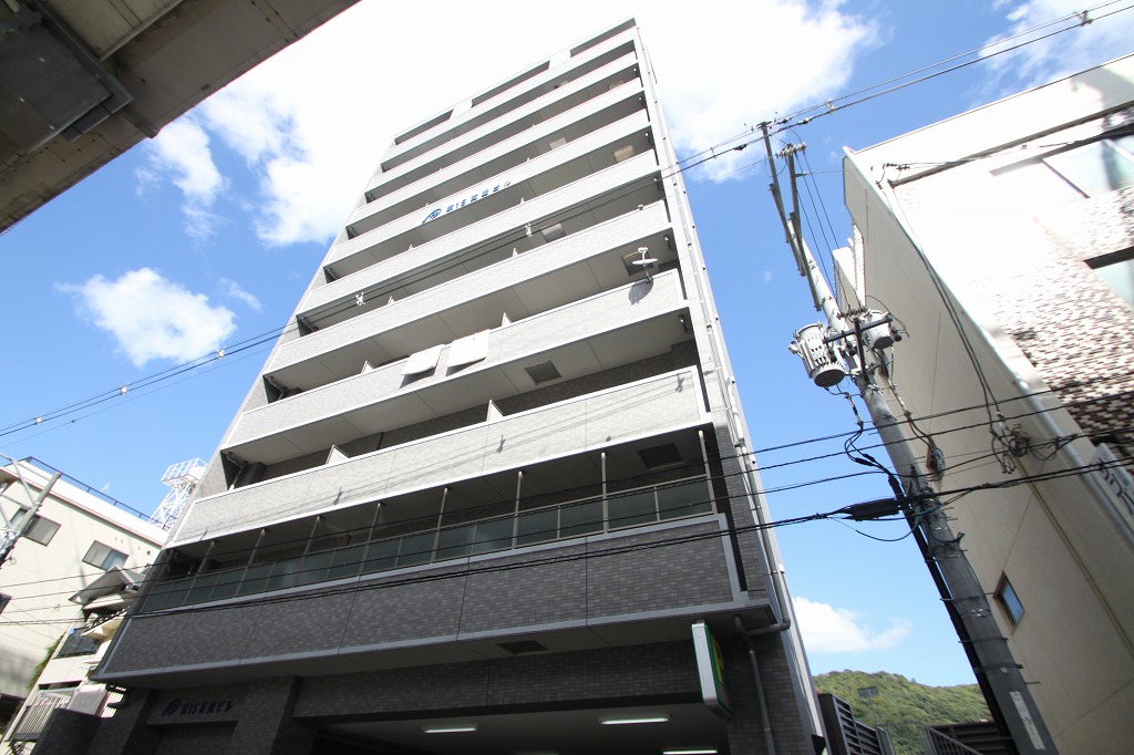 第15友建ビルの外観写真