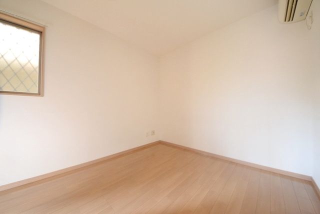 HIBARI HOUSEの居間写真