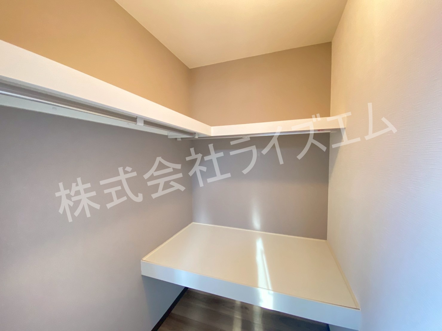 サージュブリエIの内装写真