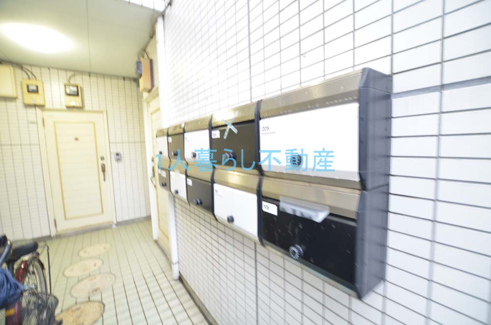 京急空港線 穴守稲荷駅 徒歩9分 2階建 築37年の外観写真