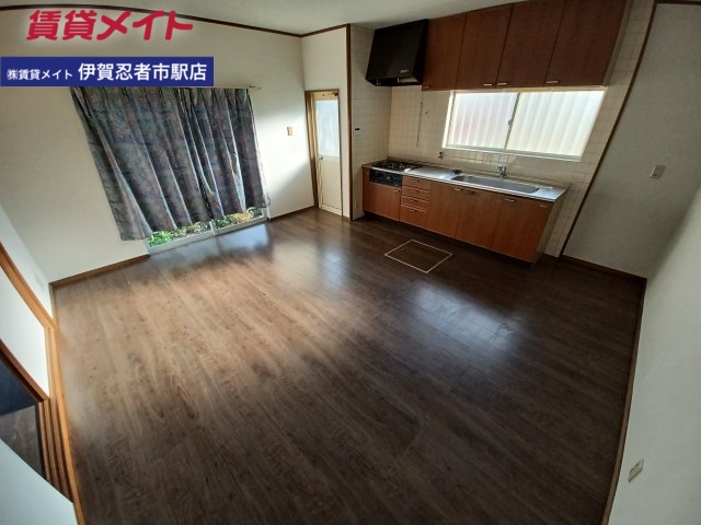 上神戸N様戸建の居間写真