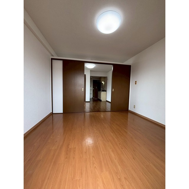 その他部屋・スペース　洋室、他部屋の写真