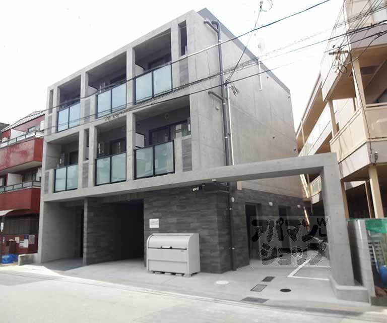 THE GARNET SUITE RESIDENCE 山科WESTの外観写真
