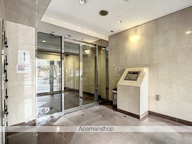 都営浅草線 三田駅 徒歩7分 13階建 築24年の外観写真