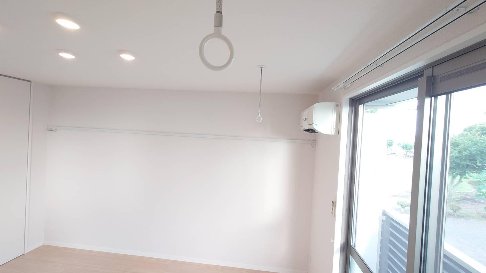 その他設備　室内物干し