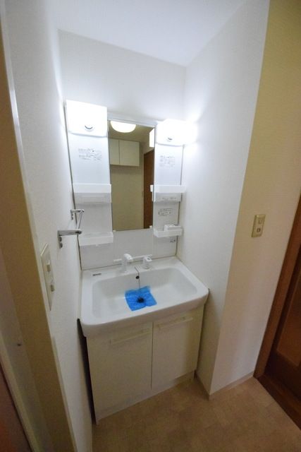 洗面設備　別部屋参考写真