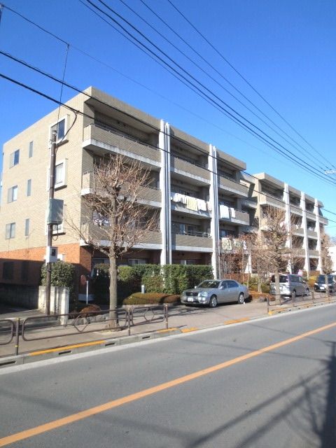 建物外観　タウンハウジング仙川店まで♪