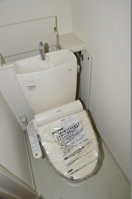 【メゾネット桜のトイレ】