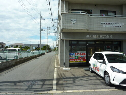 【ウィングコートの駐車場】