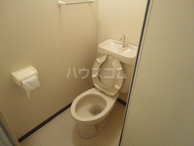 【京都市西京区大枝沓掛町のマンションのトイレ】