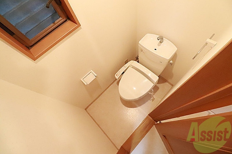 【神戸市垂水区城が山のマンションのトイレ】